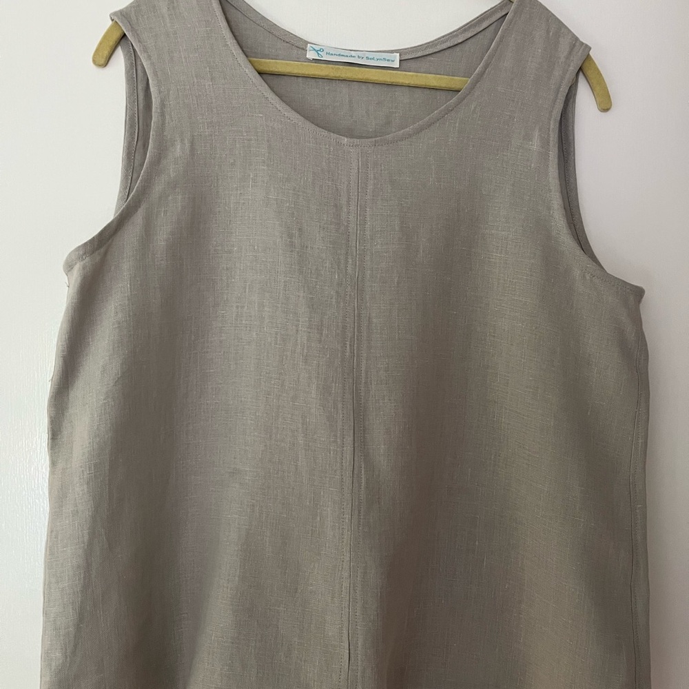 Sleeveless Linen Top in Gray